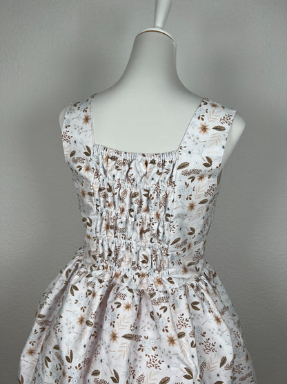 Detailansicht Shirring am Rücken des Oberteils